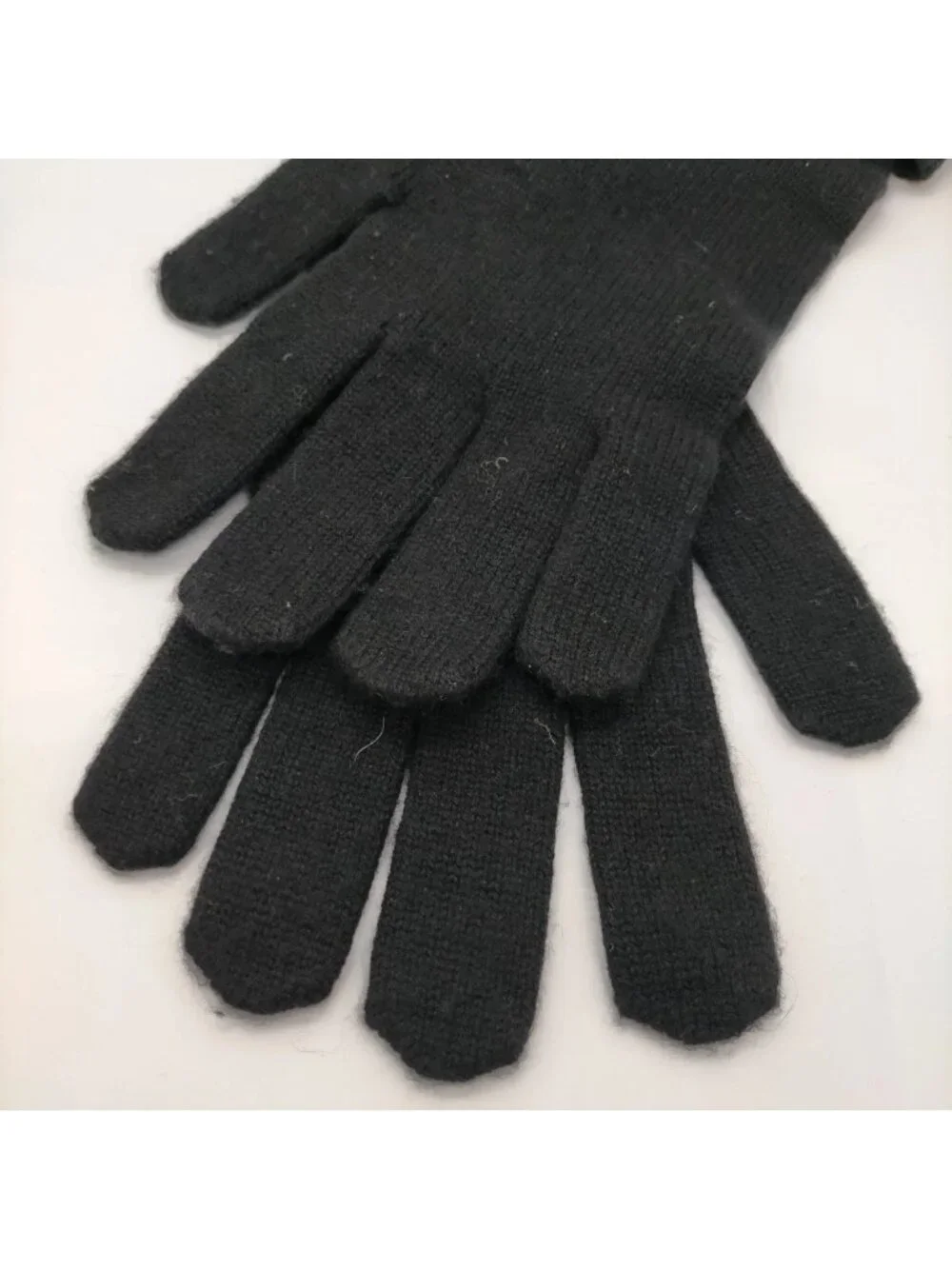 $1195 Authentic LOUIS VUITTON Made in SCOTLAND Womens 100% CASHMERE Black Gloves